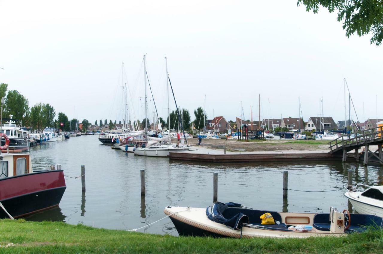 Heerlijk Huis Aan Het Ijsselmeer Stavoren Luaran gambar