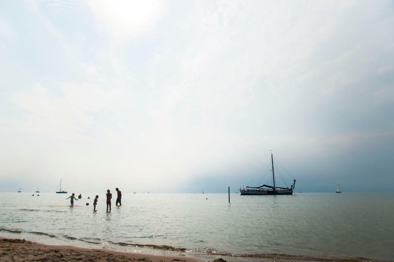 Heerlijk Huis Aan Het Ijsselmeer Stavoren Luaran gambar