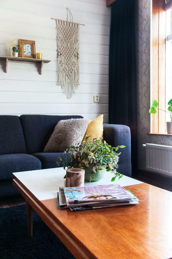 Heerlijk Huis Aan Het Ijsselmeer Stavoren Luaran gambar